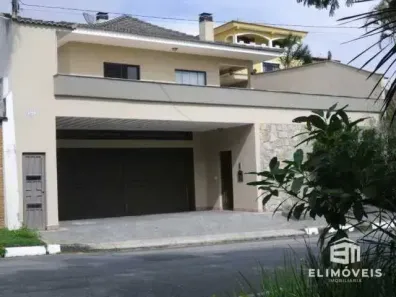 Casa com 3 Quartos à venda, 280m² no Arujá Country Club, Arujá