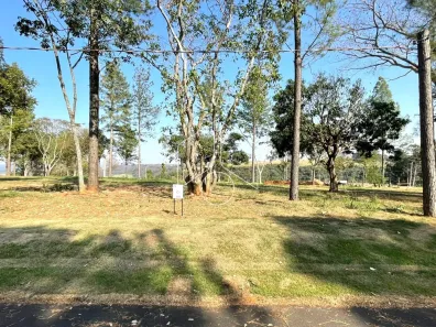Lote/Terreno à venda, 680m² no Loteamento Residencial Vale do Canaã, Marília