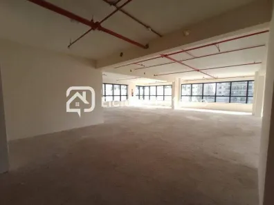 Sala Comercial com 1 Quarto para alugar, 208m² no Tabajaras, Uberlândia