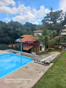 Fazenda/Sítio com 3 Quartos à venda, 200m² no Condomínio Estância San Remo, Contagem