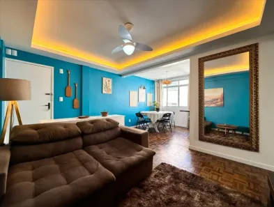 Apartamento com 2 Quartos à venda, 57m² no Coqueiros, Florianópolis