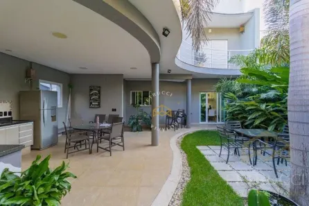 Casa de Condomínio com 4 Quartos à venda, 210m² no Swiss Park, Campinas