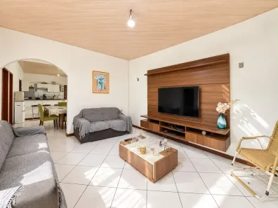 Casa com 2 Quartos à venda, 250m² no Coroado, Manaus