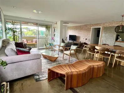 Apartamento com 3 Quartos à venda, 157m² no Vila Pirajussara, São Paulo