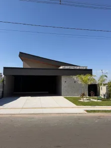 Sobrado com 4 Quartos à venda, 227m² no Jardins Nápoles, Senador Canedo