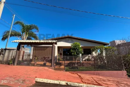 Casa com 2 Quartos à venda, 120m² no Sarandi, Sarandi
