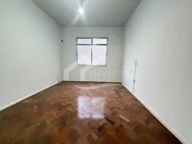 Kitnet com 1 Quarto à venda, 30m² no Copacabana, Rio de Janeiro