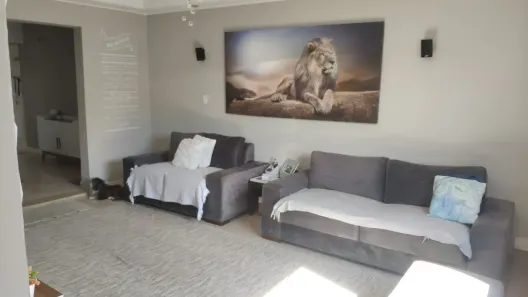 Casa com 3 Quartos à venda, 250m² no Jardim do Líbano, Jandira