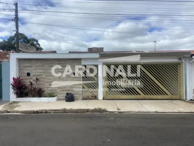 Casa com 3 Quartos à venda, 180m² no Parque Residencial Maria Stella Faga, São Carlos