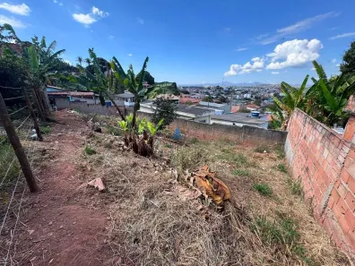 Lote/Terreno à venda, 360m² no São Benedito, Santa Luzia