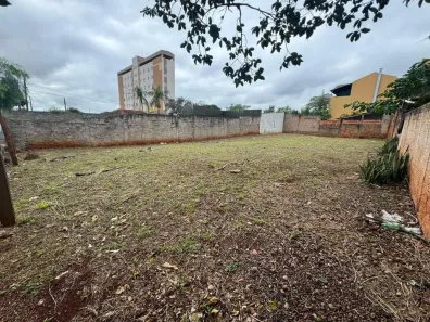 Lote/Terreno à venda, 388m² no Vila Brasil, Londrina