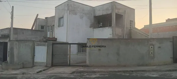 Casa com 5 Quartos à venda, 160m² no Jardim São Gabriel II, Salto
