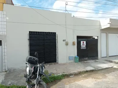 Casa com 3 Quartos para alugar, 80m² no Novo Maracanaú, Maracanaú