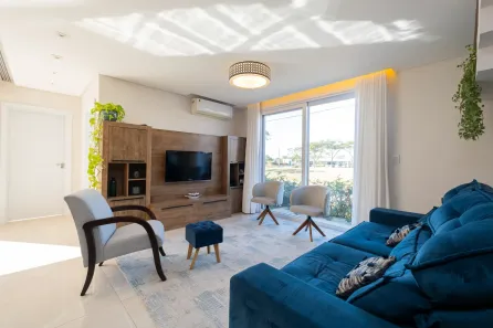 Casa com 4 Quartos à venda, 284m² no Laranjal, Pelotas