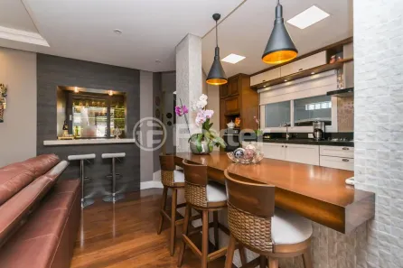 Casa com 4 Quartos à venda, 432m² no Partenon, Porto Alegre