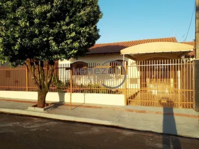 Casa com 3 Quartos à venda, 117m² no Conjunto Parigot de Souza 3, Londrina