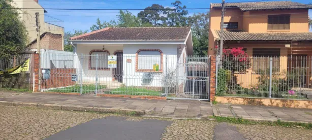 Casa com 5 Quartos à venda, 176m² no Jardim São Pedro, Porto Alegre