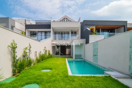 Casa com 4 Quartos à venda, 260m² no Barra da Tijuca, Rio de Janeiro
