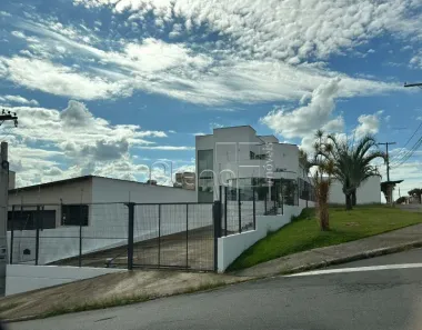 Prédio Comercial para alugar, 280m² no Jardim Itapuã, Valinhos