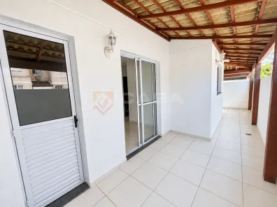 Apartamento com 2 Quartos para alugar, 60m² no Ourimar, Serra