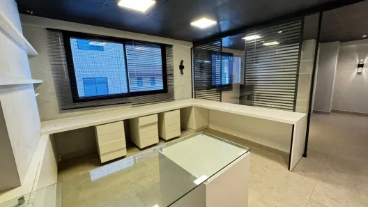 Sala Comercial com 2 Quartos à venda, 61m² no Bigorrilho, Curitiba