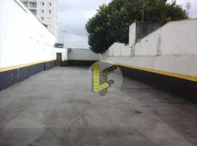 Lote/Terreno para alugar, 239m² no Santo Antônio, São Caetano do Sul