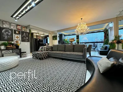 Apartamento com 3 Quartos à venda, 168m² no América, Joinville