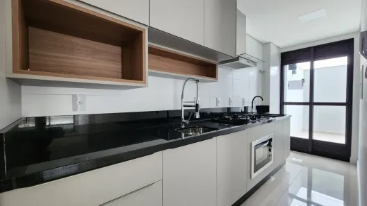 Apartamento com 2 Quartos para alugar, 90m² no Centro, Itajaí