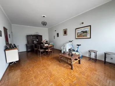 Casa com 3 Quartos à venda, 210m² no Vila Mesquita, Bauru