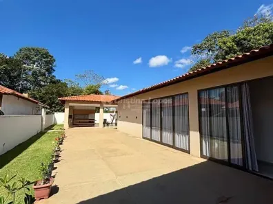 Casa com 4 Quartos à venda, 313m² no Novo Uruguai, Teresina