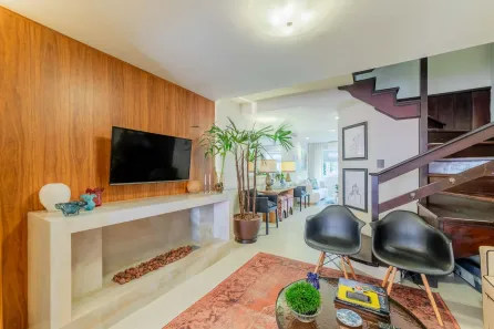 Casa com 3 Quartos à venda, 141m² no Jardim Itu, Porto Alegre
