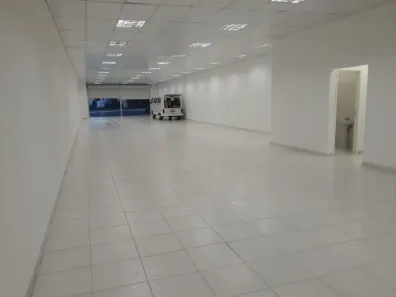 Ponto Comercial para alugar, 320m² no Liberdade, São Paulo