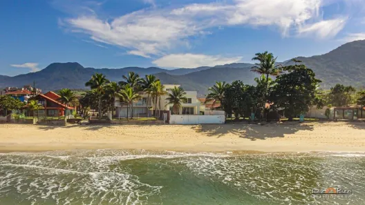 Sobrado com 4 Quartos à venda, 432m² no Perequê-Acu, Ubatuba