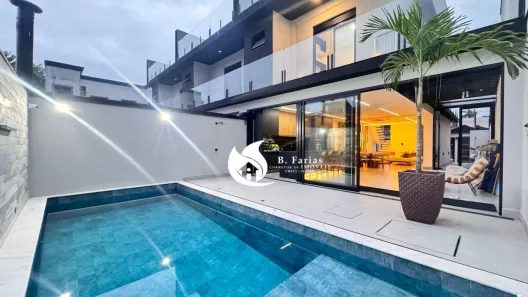 Casa de Condomínio com 4 Quartos à venda, 250m² no Bairro de Juquehy, São Sebastião
