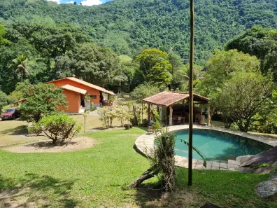 Fazenda/Sítio com 3 Quartos à venda, 300m² no , Miguel Pereira