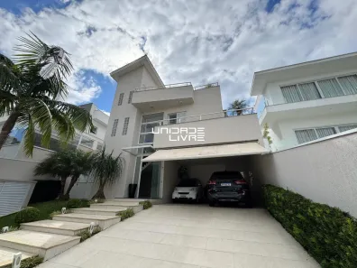 Casa de Condomínio com 4 Quartos à venda, 300m² no Vila Oliveira, Mogi das Cruzes