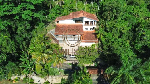 Sobrado com 4 Quartos à venda, 622m² no Park Imperial, Caraguatatuba