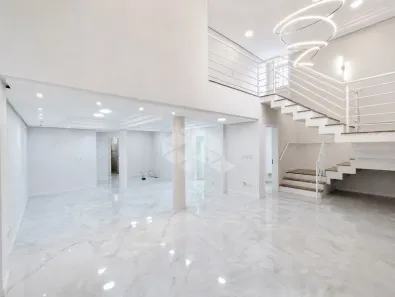 Prédio Comercial com 2 Quartos para alugar, 356m² no Chácara das Pedras, Porto Alegre
