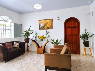Casa com 3 Quartos à venda, 375m² no Redenção, Manaus