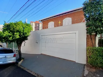 Casa com 3 Quartos para alugar, 235m² no Jardim Macedo, Ribeirão Preto