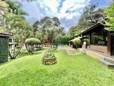 Casa de Condomínio com 4 Quartos à venda, 430m² no Chácara de La Rocca, Carapicuíba