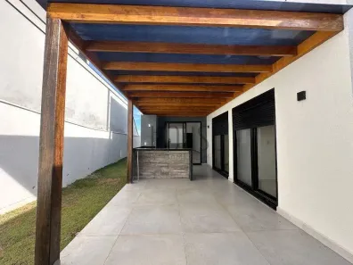 Casa de Condomínio com 3 Quartos à venda, 200m² no Cajuru do Sul, Sorocaba