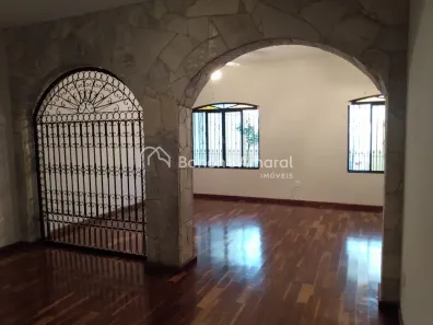 Casa com 3 Quartos à venda, 260m² no Vila Bressani, Paulínia