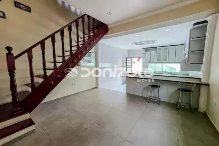 Sobrado com 4 Quartos à venda, 200m² no Vila Camilópolis, Santo André
