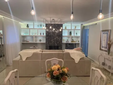Casa com 2 Quartos à venda, 250m² no Zona 02, Maringá