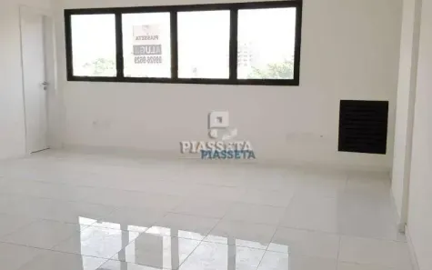 Sala Comercial à venda, 33m² no Coqueiros, Florianópolis