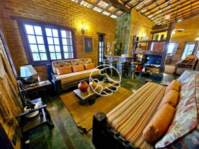 Casa com 7 Quartos para alugar, 590m² no Enseada Azul, Guarapari