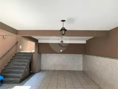 Casa com 3 Quartos à venda, 180m² no Vila Suzana, São Paulo