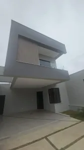 Sobrado com 3 Quartos à venda, 195m² no Jardim Jacinto, Jacareí