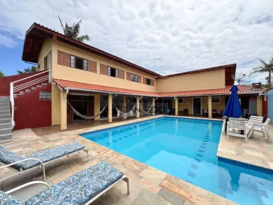 Casa com 5 Quartos à venda, 300m² no São Lourenço, Bertioga